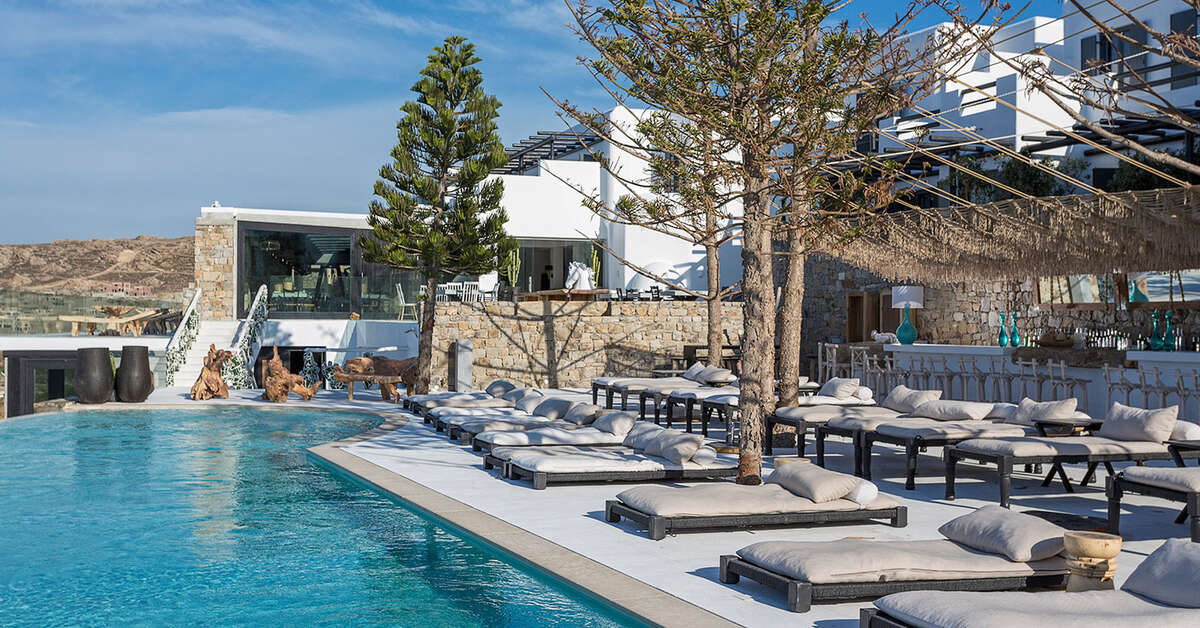 Een foto van een overzicht van Myconian Utopia Relais & Chateaux