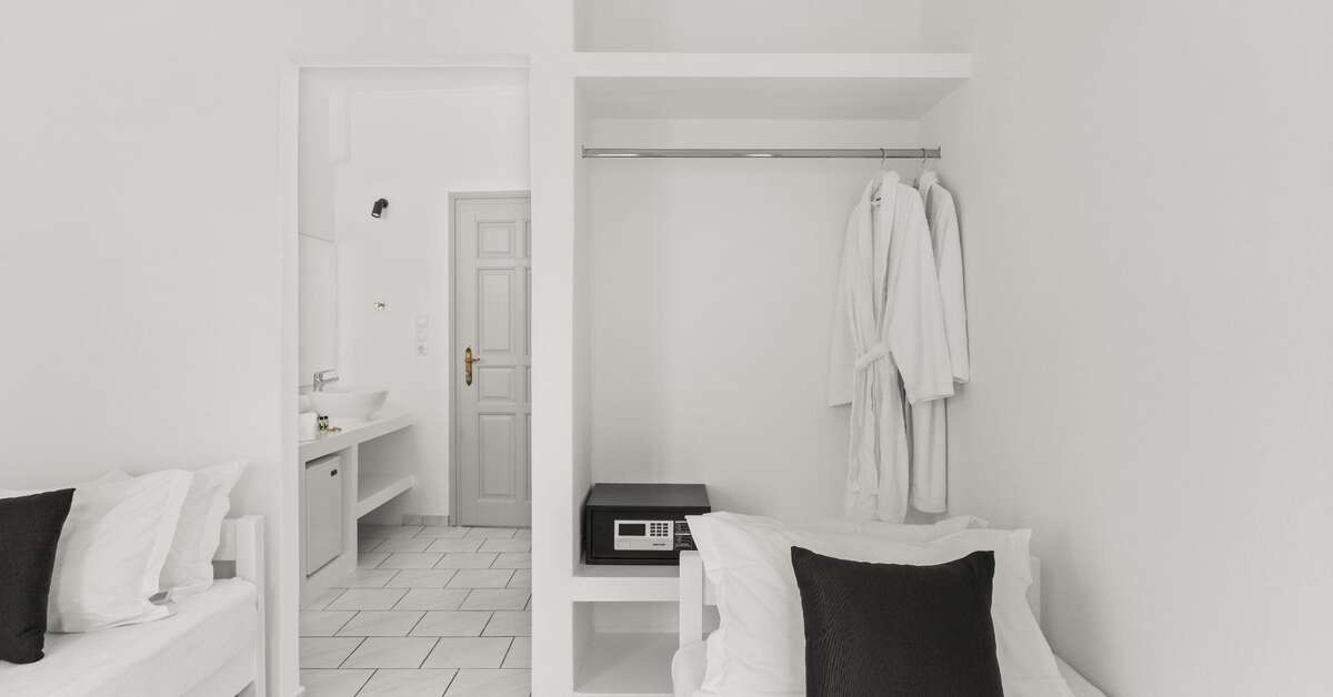 Een foto van Sunrise Paros by Mr and Mrs White