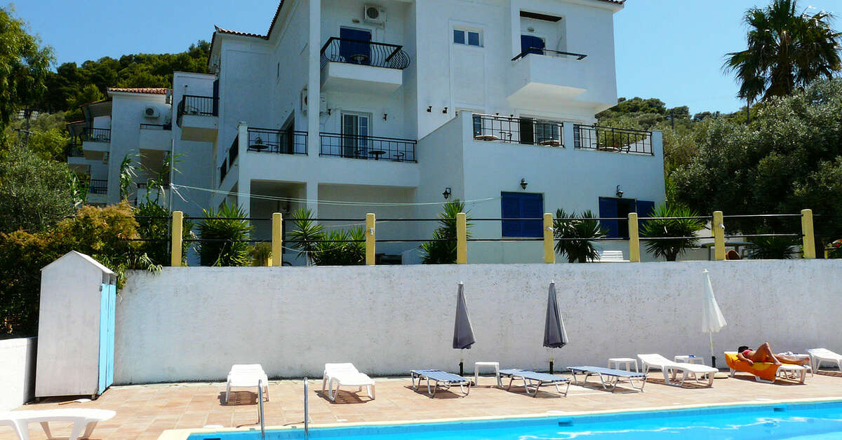 Een foto van de buitenkant van Anamar Skiathos
