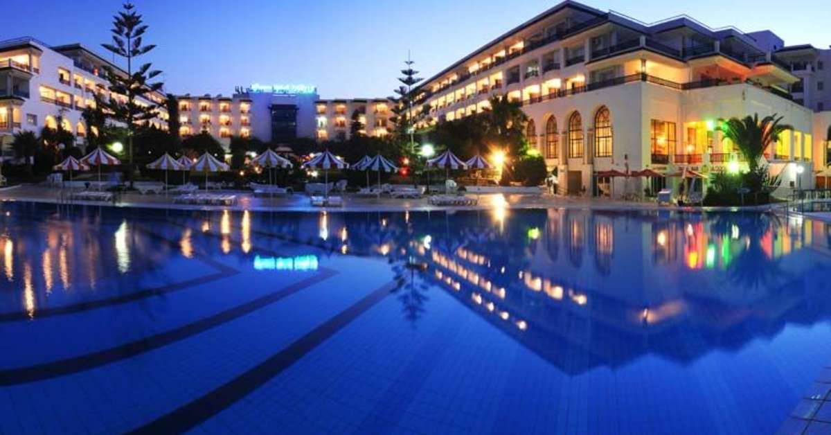 Ein Foto vom Pool im Riviera Resort