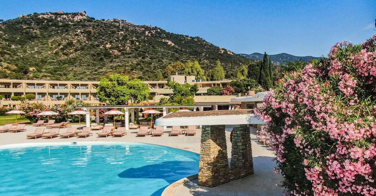 Een foto van Is Molas Resort