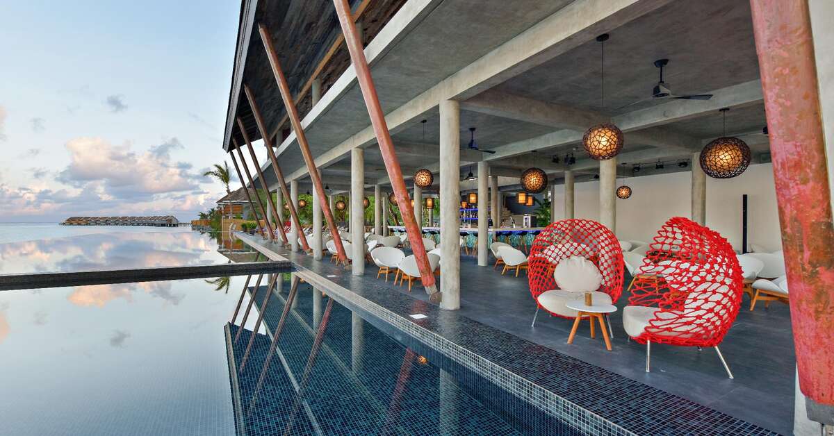 Ein Foto vom Pool im Kuramathi Island Resort