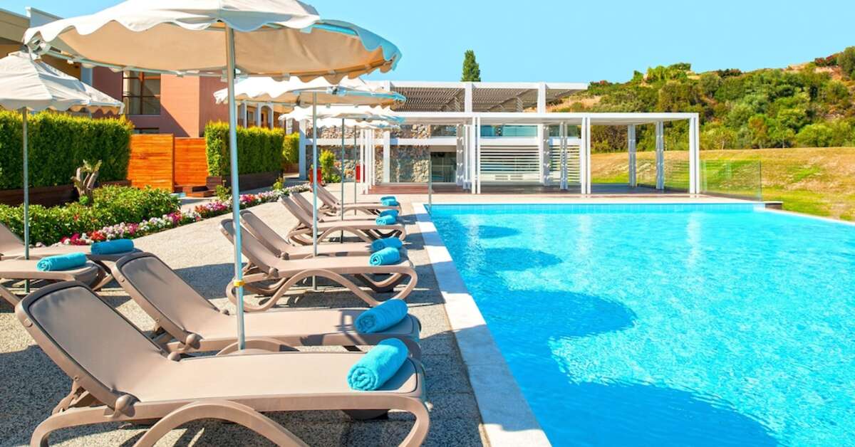 Ein Foto vom Pool im Lindos Breeze Beach Hotel