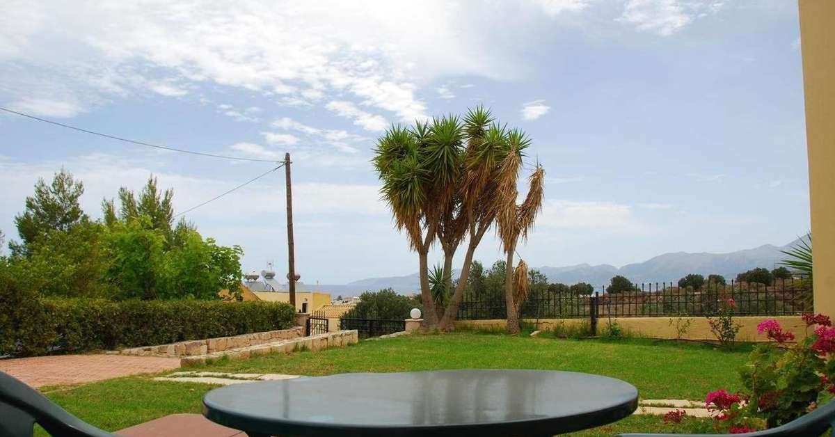 Een foto van het terras bij Appartementen Golden Valentin