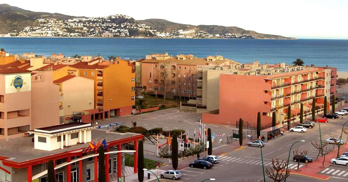 Een foto van de buitenkant van Appartementen Comte d'Empuries