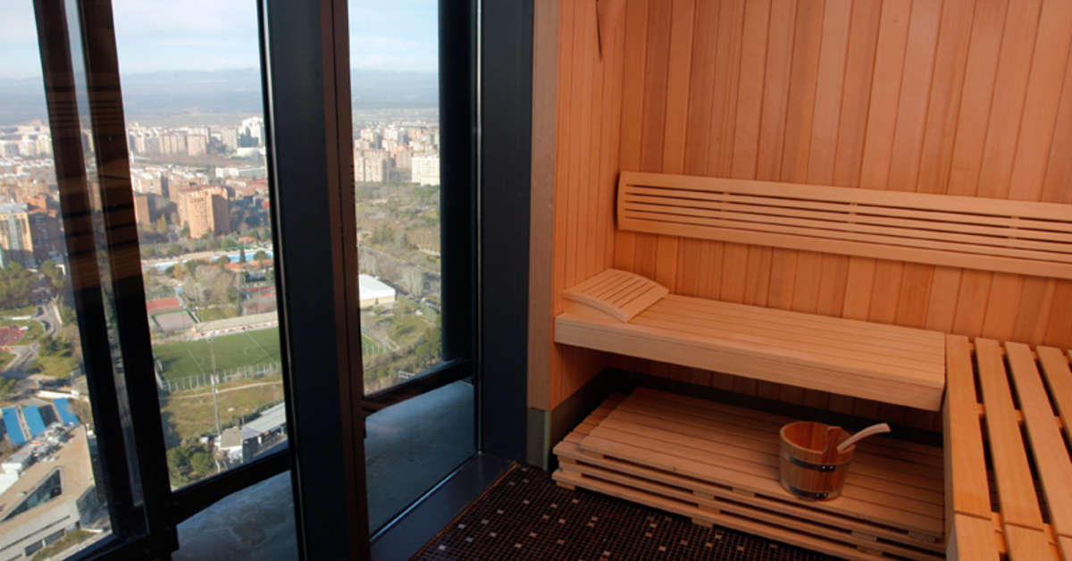 Een foto van de faciliteiten bij Eurostars Madrid Tower Hotel