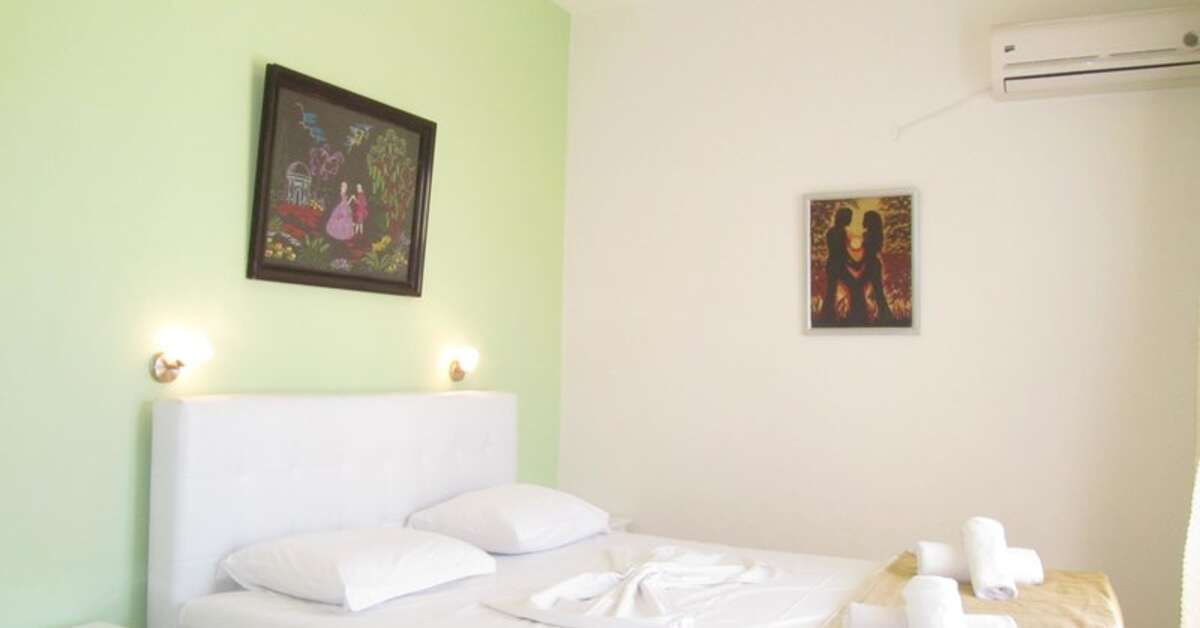 Ein Foto Irini Studios