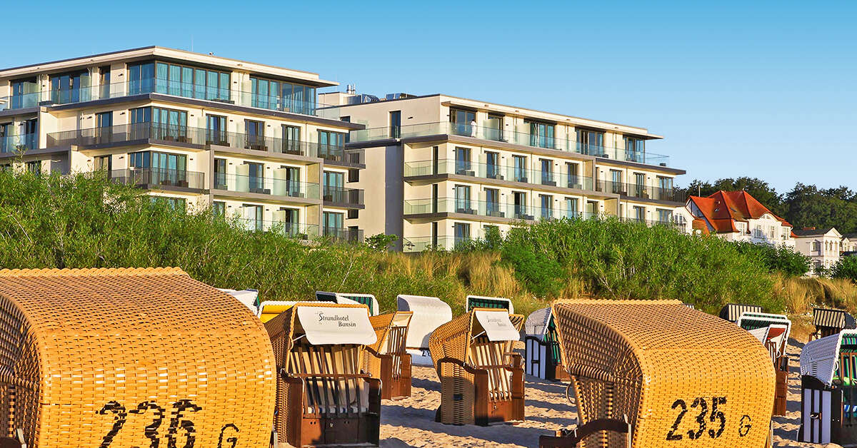 Een foto van het strand bij Seetelhotel Kaiserstrand Beachhotel