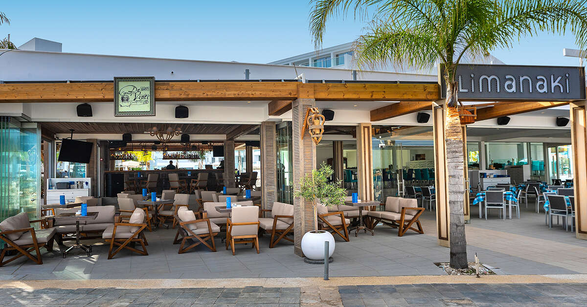 Een foto van de faciliteiten bij Limanaki Beach Hotel