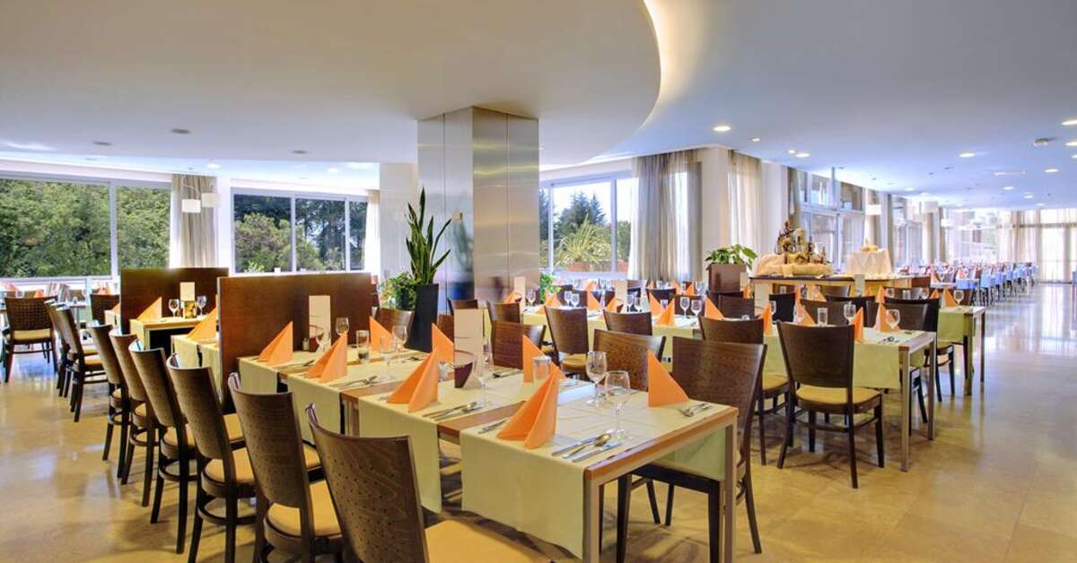 Ein Foto von den Einrichtungen im Rubin Sunny Hotel by Valamar