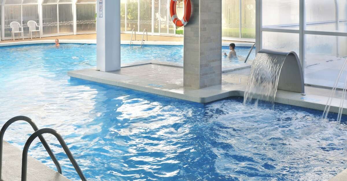 Ein Foto vom Pool im Hotel GHT Aquarium & Spa