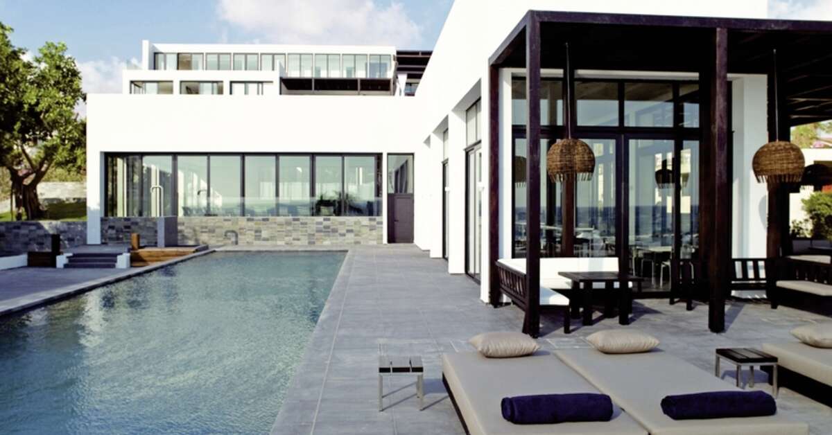 Ein Foto vom Pool im Almyra Hotel