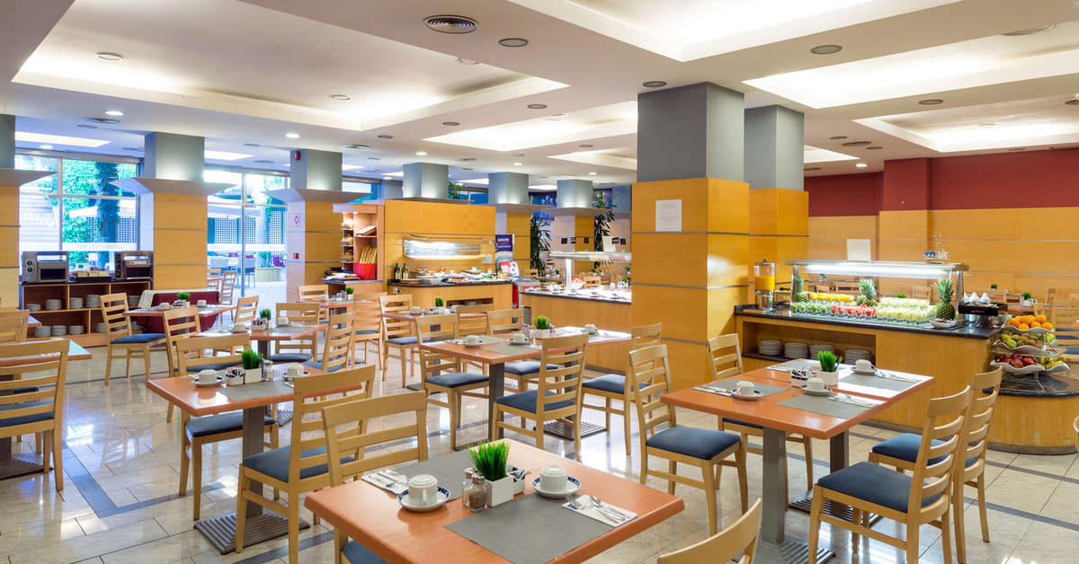 Een foto van de faciliteiten bij Sol Port Cambrils Hotel