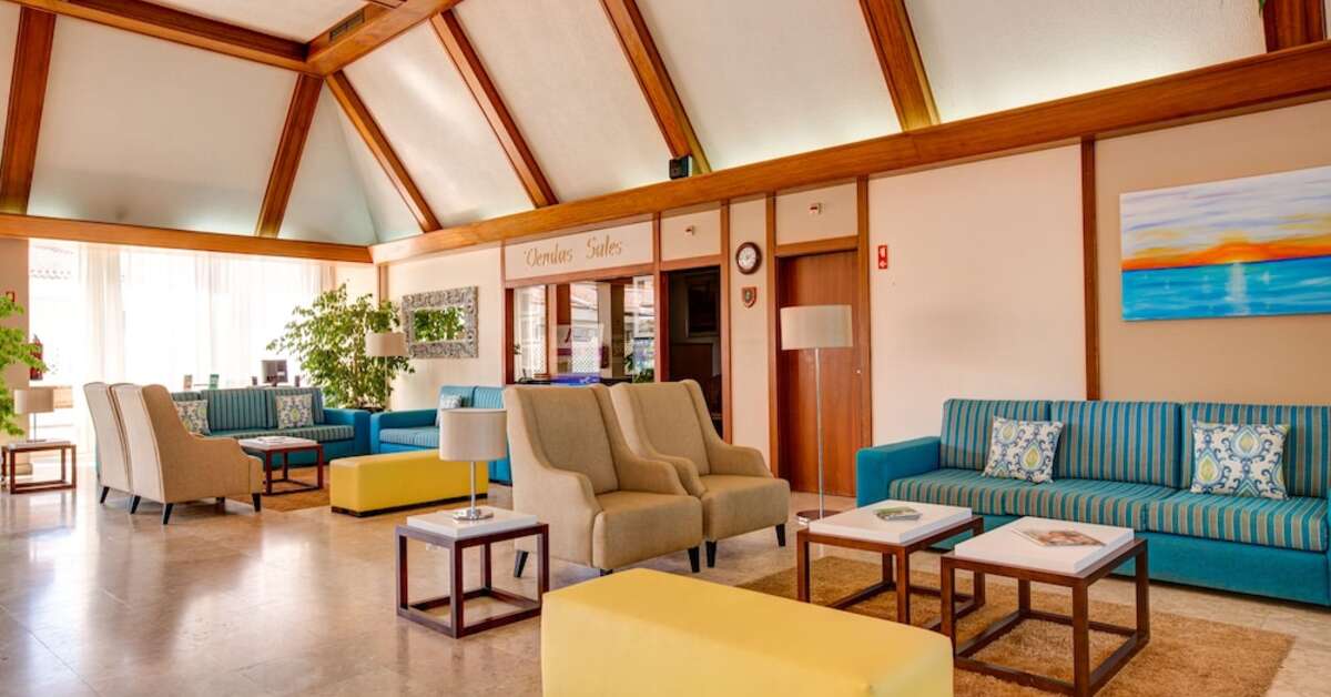 Een foto van het interieur van Appartementen Jardim Do Vau