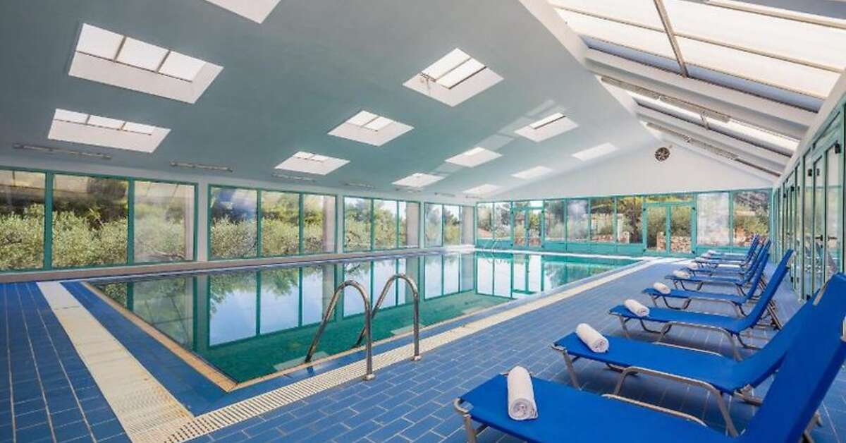 Een foto van het zwembad bij Hotel Hvar