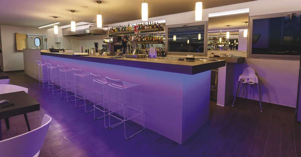 Ein Foto BG Tonga & Suites Tower Design Hotel