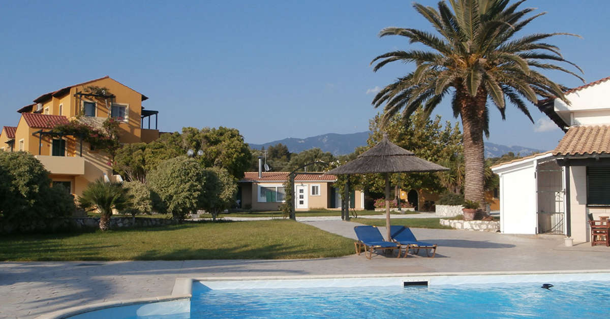 Een foto van het zwembad bij Sandy Beach Villas & Appartementen