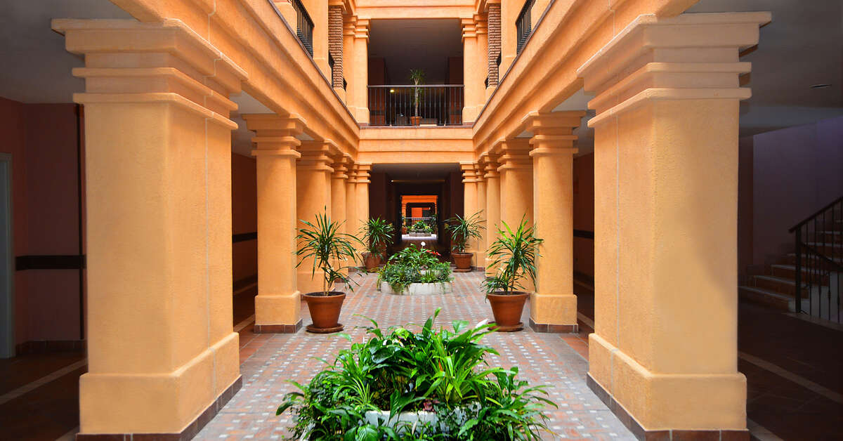 Een foto van het interieur van Barcelo Punta Umbria Mar