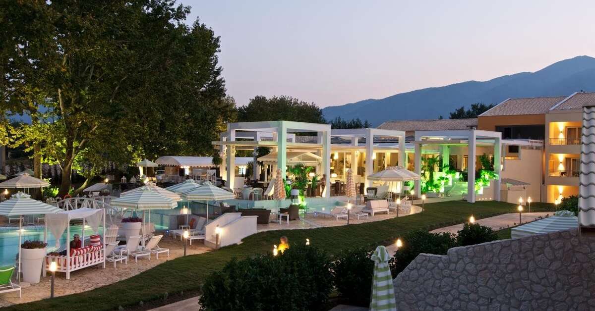 Een foto van de buitenkant van Litohoro Olympus Resort