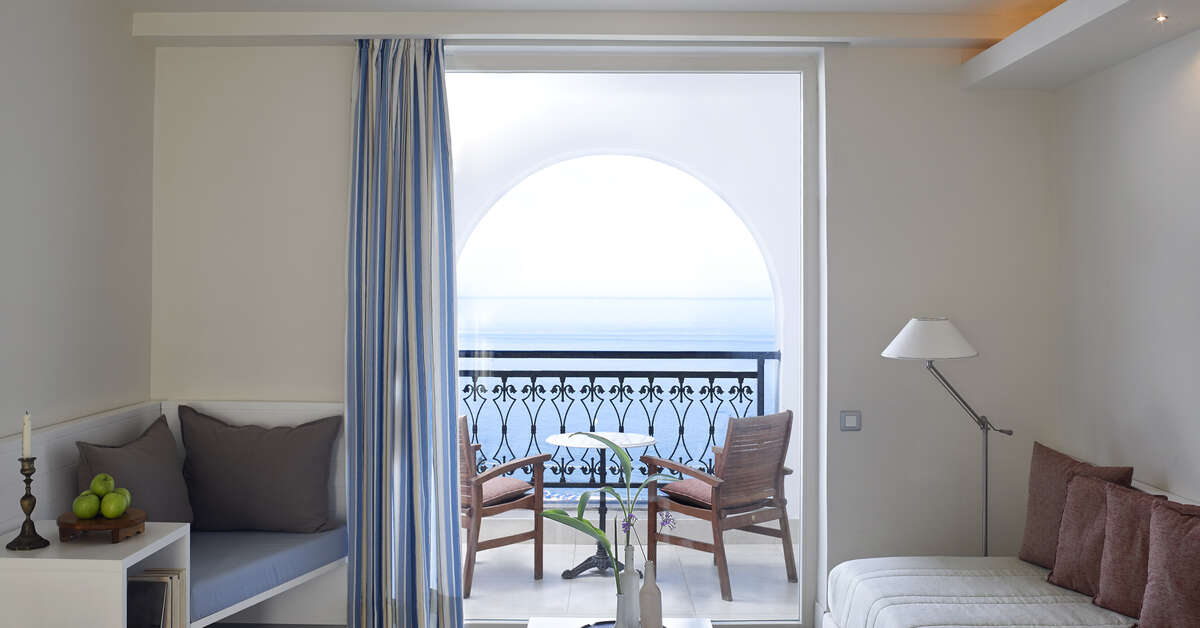 Ein Foto Esperos Village Blue & Spa