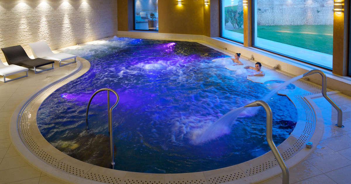 Een foto van het zwembad bij Acaya Golf Resort & Spa
