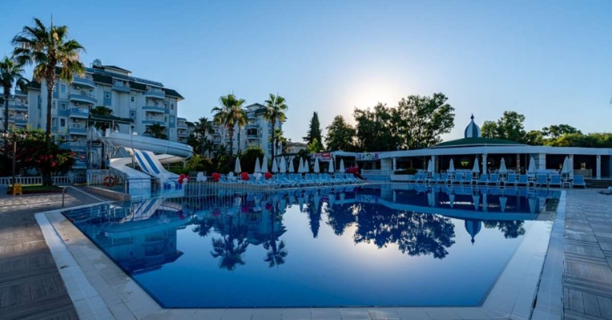 Een foto van The Garden Beach Hotel