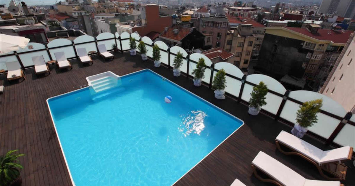Ein Foto vom Pool im Hotel Vicenza