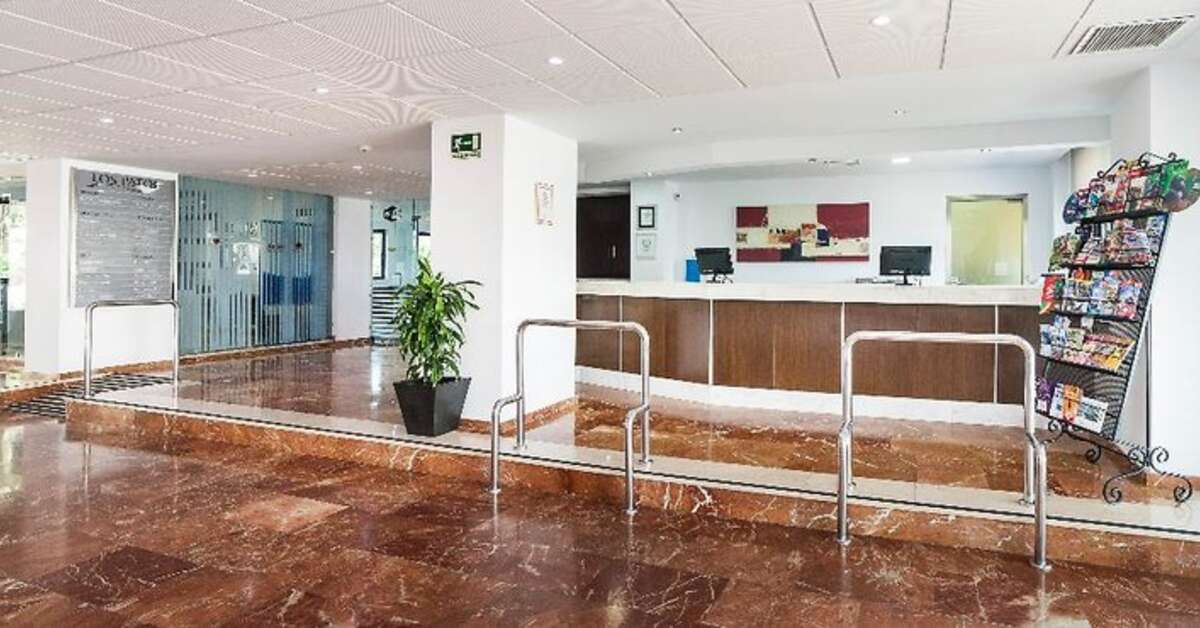 Een foto van het interieur van Globales Los Patos Park