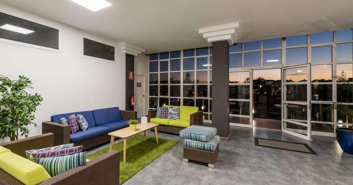 Een foto van het interieur van Hotel New Folias