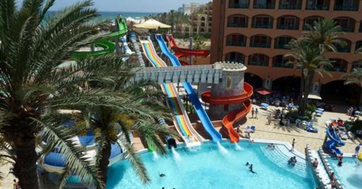 Ein Foto vom Pool im Hotel Marabout