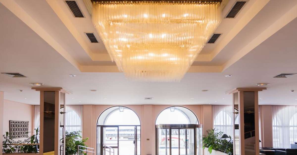 Een foto van het interieur van Grand Hotel Acores Atlantico