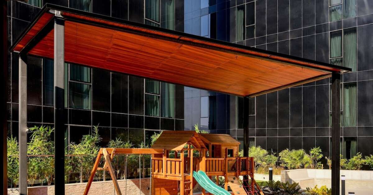 Ein Foto Grand Mercure Dubai City