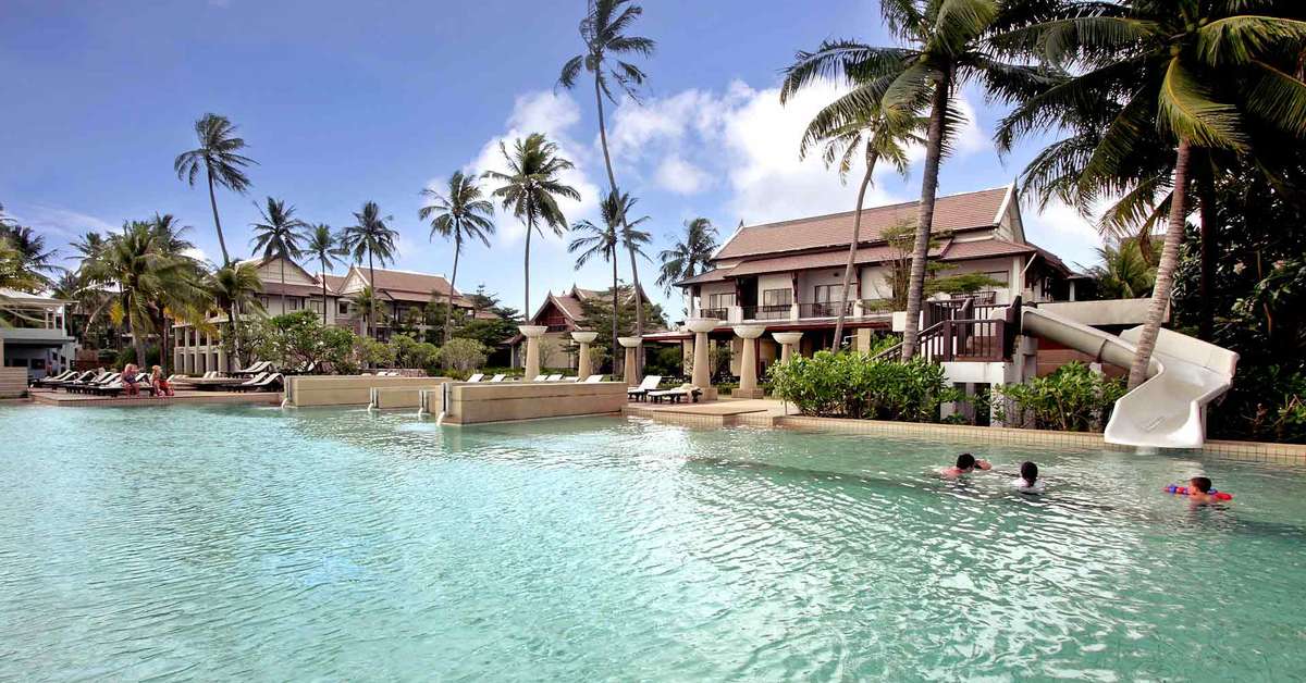 Een foto van het zwembad bij Apsara Beachfront Resort & Villa