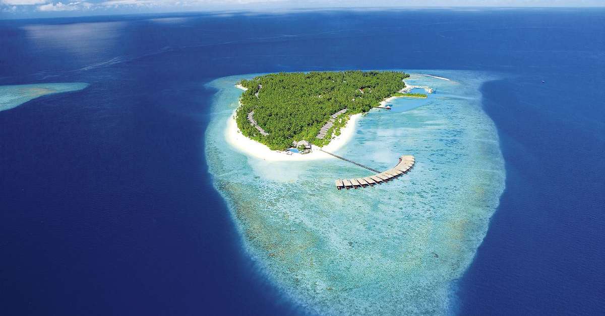 Een foto van de buitenkant van Filitheyo Island Resort