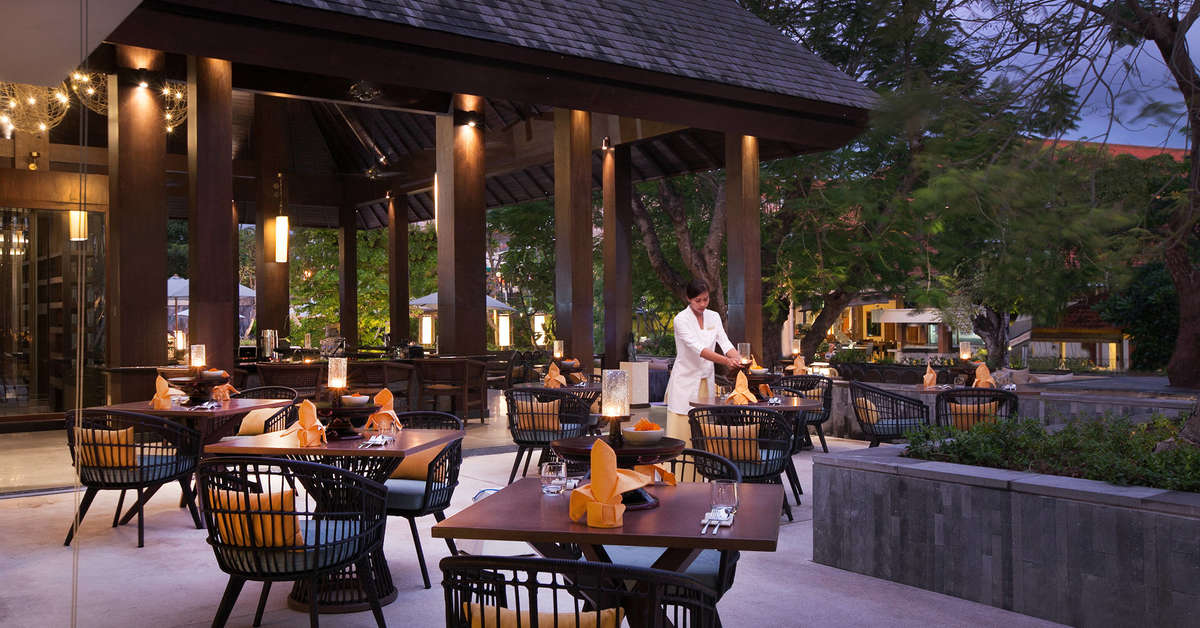 Een foto van het terras bij The Anvaya Beach Resort Bali