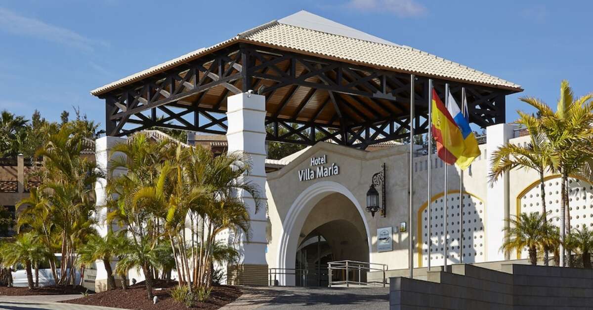 Een foto van de buitenkant van Hotel Suite Villa Maria