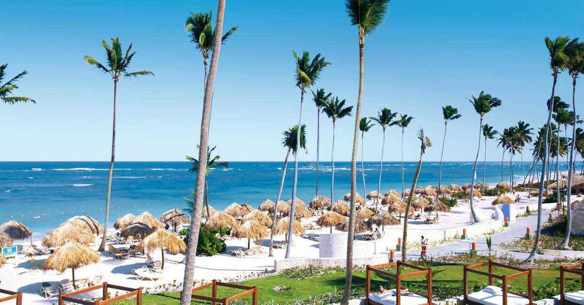 Een foto van het strand bij Hotel Majestic Elegance Punta Cana
