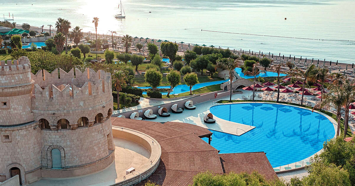 Ein Foto vom Pool im Esperos Palace Resort