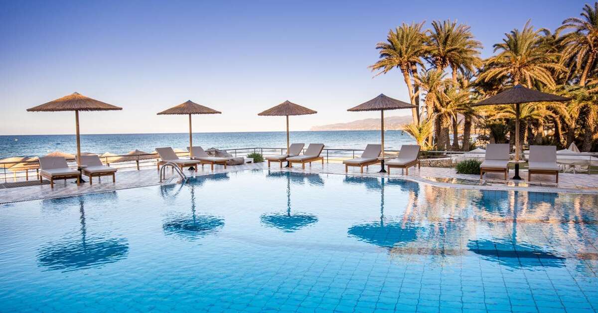 Een foto van het zwembad bij Alai Crete