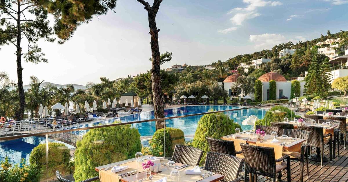 Een foto van het terras bij Rixos Premium Bodrum