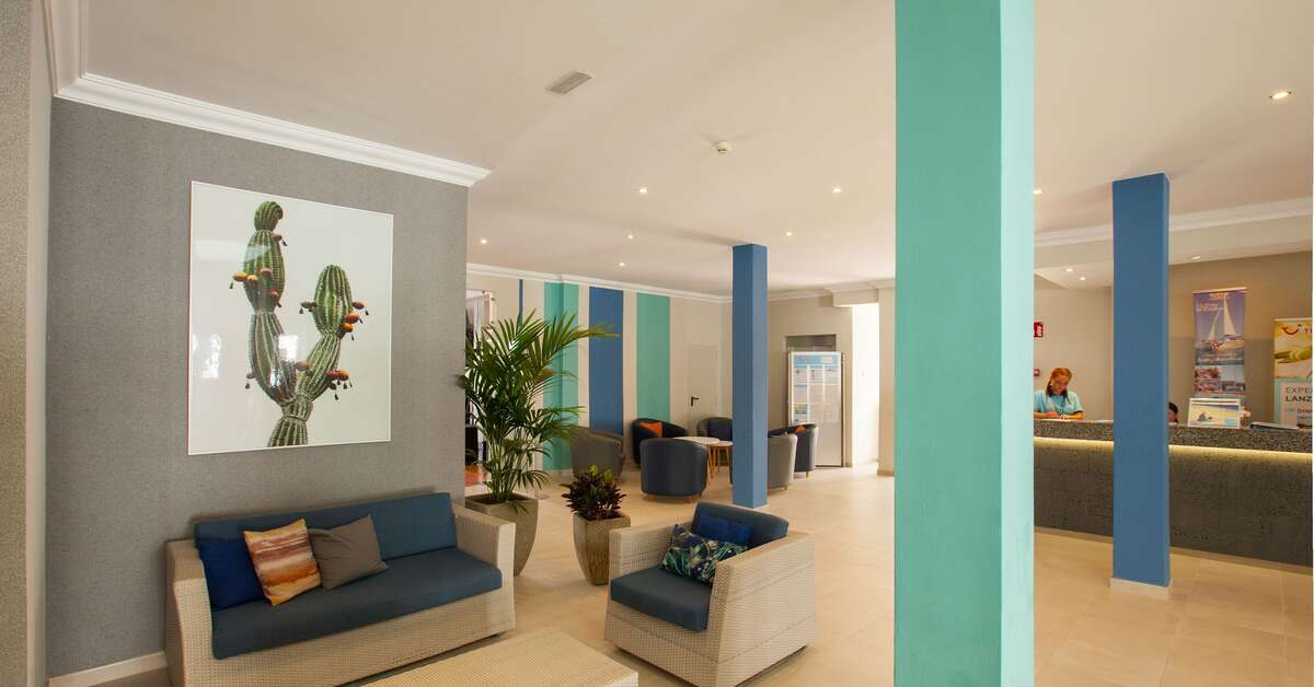 Een foto van het interieur van Gruphotel Cinco Plazas