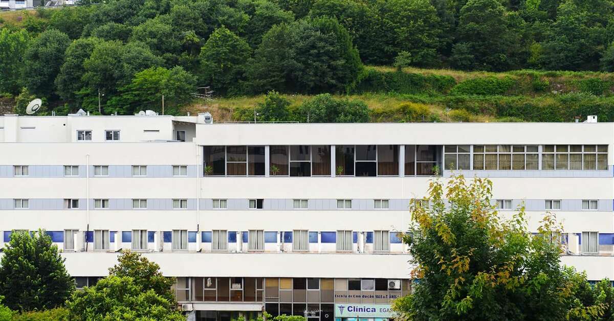 Een foto van de buitenkant van Hotel Navarras
