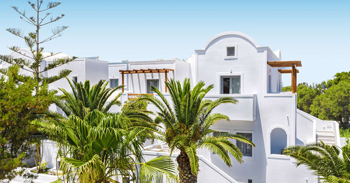 Een foto van de buitenkant van Strogili Hotel