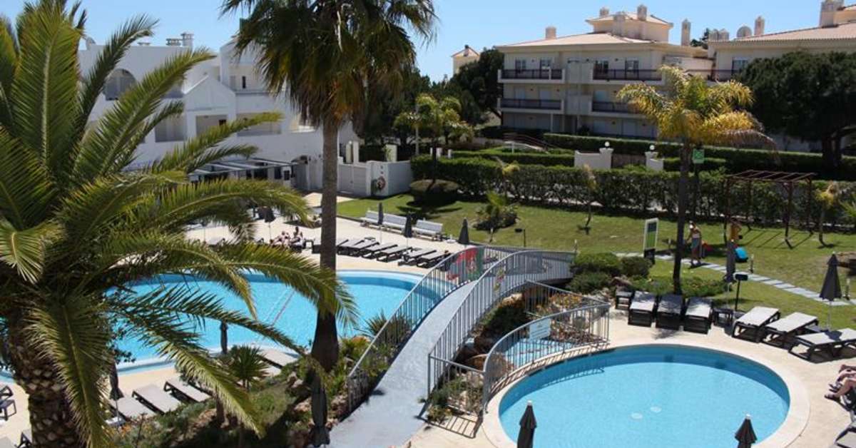 Een foto van het zwembad bij Appartementen Natura Algarve Club
