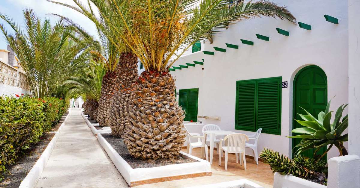 Een foto van de buitenkant van Cotillo Lagos