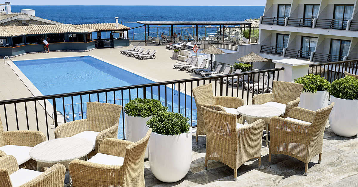 Een foto van het zwembad bij Allsun Hotel Lux de Mar