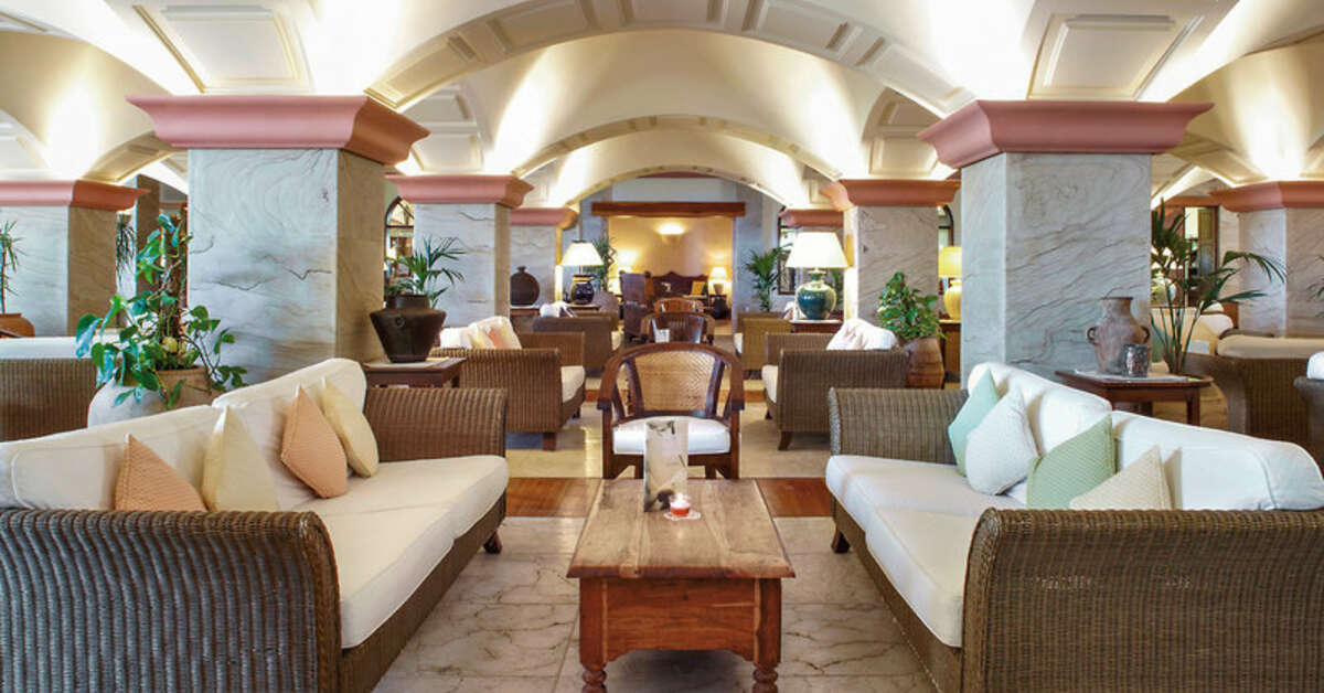 Een foto van het interieur van Princesa Yaiza Suite Hotel Resort