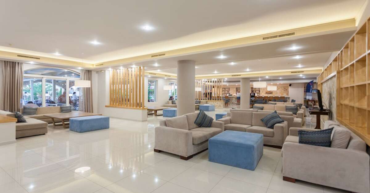 Een foto van het interieur van Alykanas Village Resort