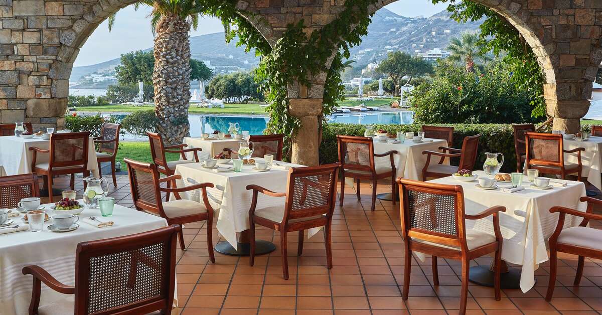 Een foto van het terras bij Elounda Beach Hotel & Villas