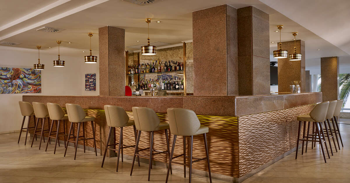 Een foto van de faciliteiten bij Holiday Inn Algarve Armacao de Pera